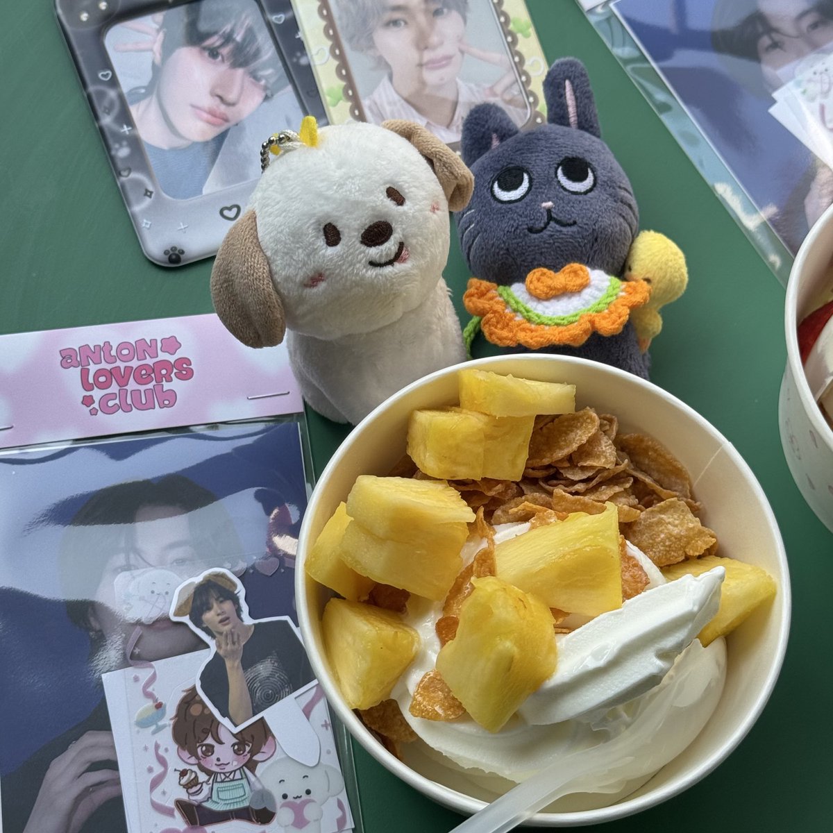 b1nnnnn9u's tweet photo. 막냉이 차뇽이 생일축하해🦕🧡🎂
#요거멍요거톤
#YOGURTONDAY https://t.co/KAL3mKQwDu