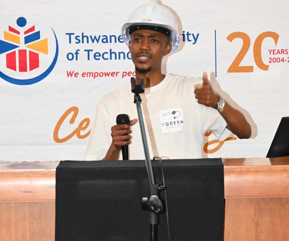 Kagiso Mampa, a Masters Candidate <a href="/Official_TUT/">Official TUT</a>, joins <a href="/Puleng_pg/">pulengmolebatsi</a> to chat about the all-vanadium aqueous rechargeable lithium-ion battery which combines the advantages of both vanadium &amp; lithium chemistries to enhance battery safety &amp; performance. 

#TechAfrica #ChannelAfrica