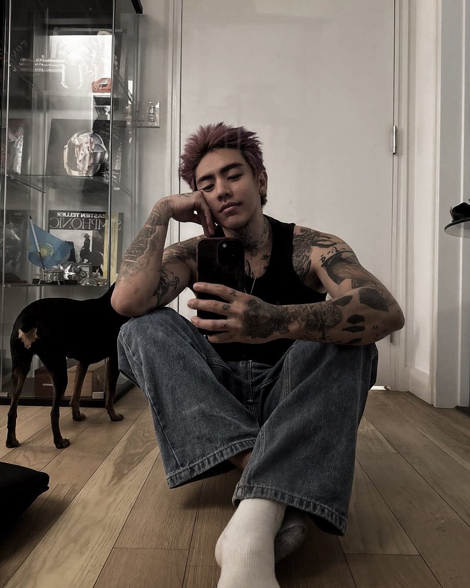 My girl said i look like sukuna.