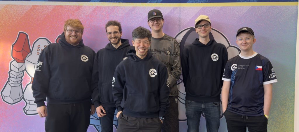 CCGPKMN's tweet image. CCG @ Stockholm Regionals!

Some great performances from our players in day 1!

@BertWoltersTCG 7-1-0
@omni_joe 6-1-1
@ptcgMeesie6x6 4-0-4
@OndrejSkubal 5-2-1
@SanderWojcik 5-3-0
@DaoTCG 5-3-0

Good luck to Bert, Joe, Mees and Ondrej in Day 2! 
🤭

@UltimateGuard @CardmarketPkmn