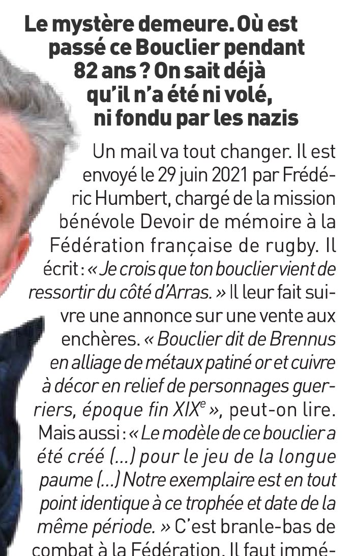 Renvoiaux22's tweet photo. Décidément, quand il s’agit de Brennus, ⁦@Frederic⁩ n’est jamais très loin 😊 https://t.co/fl3kEwE8Wh