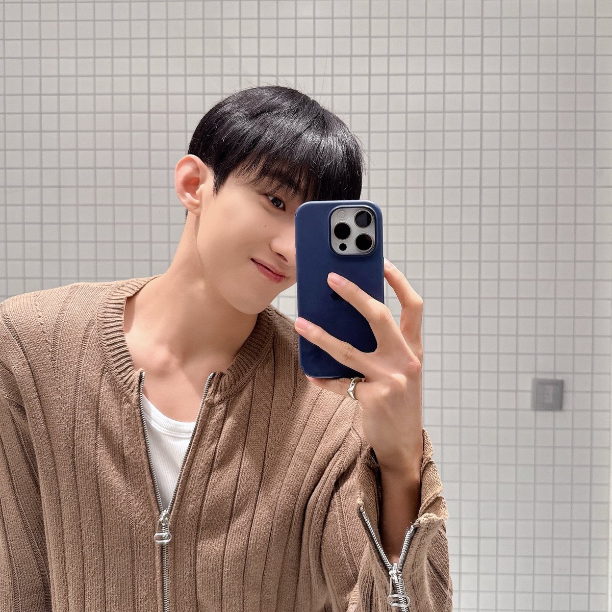 wonubliss's tweet photo. DOKYEOM 🌟🐶🤍 https://t.co/iZS7d9oTvb