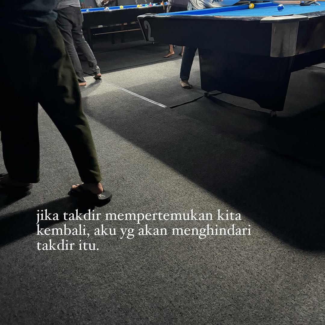 _llemonade's tweet photo. karna aku tau, akan tetap sakit nantinya. https://t.co/IbMSax1KOZ