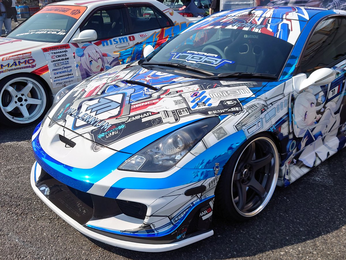 10toyaayana15's tweet image. #お台場痛車天国2025 暑かったけど楽しかった！#DiviD ブースにて推しのコスプレイヤーさん沢山撮影出来てとても幸せでした✨
撮影した写真はまた後ほど！！