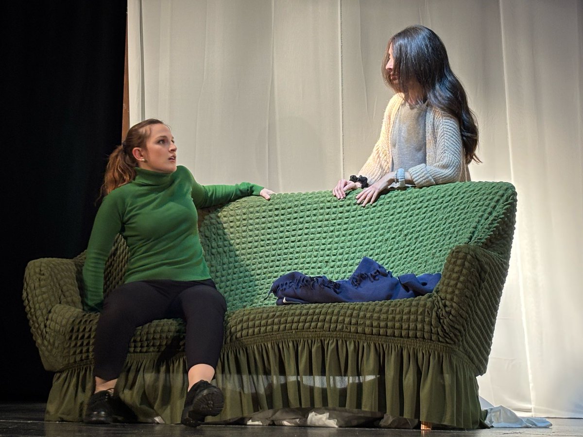 AytoBrunete's tweet photo. El grupo de teatro conquense @colectivo10_, hizo que el público disfrutase al máximo con su magnífica interpretación de la obra "La Valentía "
Enhorabuena 👏
#Teatro #Certamen #AnaMariaVidal #Cultura https://t.co/q5ewMYZukv