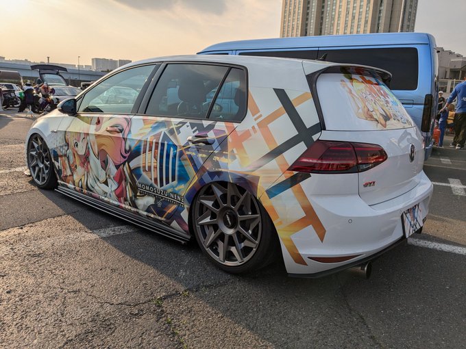 しらすさん最後の仕様!腋ぺぇ夢中になって描き込んだりねぽらぼだぁー!!とテンション上がって描いたりと思い入れがあります…!#痛車天国2025 