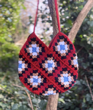 Diana D Designs tweet media