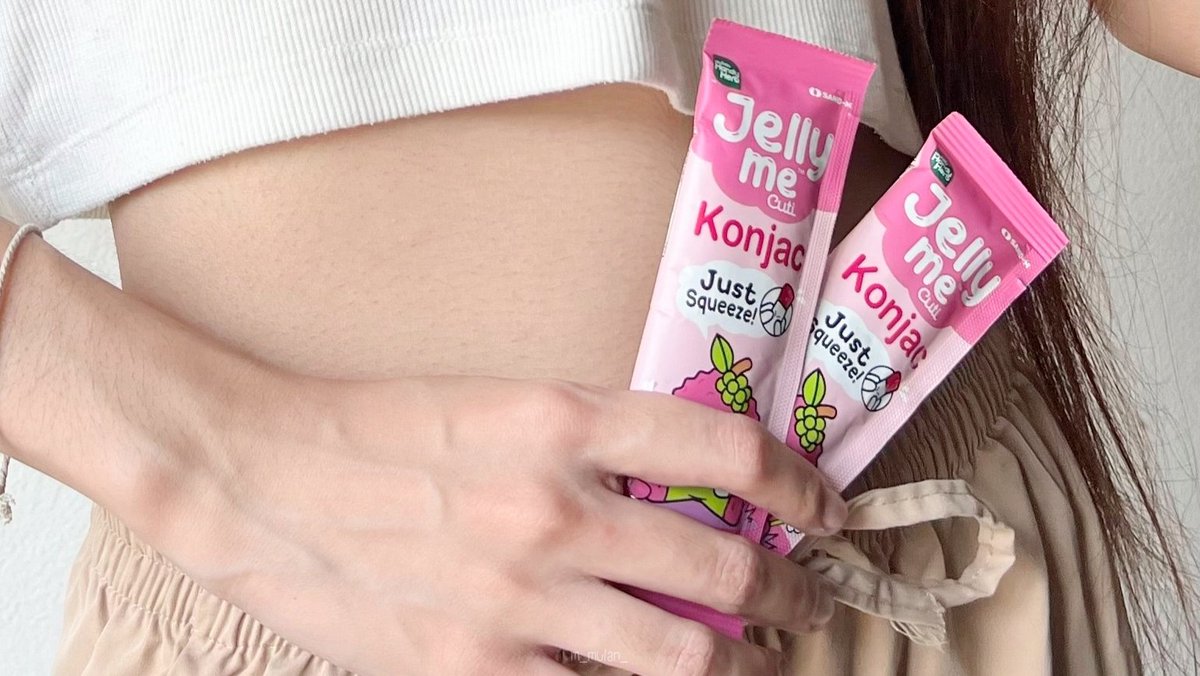 เจลลี่คุมหิวตัวใหม่อย่างปึ้ง! Jelly Me Konjac รสลิ้นจี่และองุ่น เนื้อนุ่มเด้ง อร่อย ฟีลแบบกินขนม กินแล้วรู้สึกอิ่มนาน คุมหิวได้จริง ไม่ค่อยกินจุกจิกระหว่างวันเลย กินทุกวันรับรองหุ่นปังสับ คุมหิวแบบไม่โทรม แนะนำคับบ 😋💖 พิกัด 7-11 ซองละ 20.-

#JellyMe #JellyMeKonjac #JellyMeCuti #ความคิวทิบิลด์ง่ายได้ทุกวัน #รีวิวเซเว่น