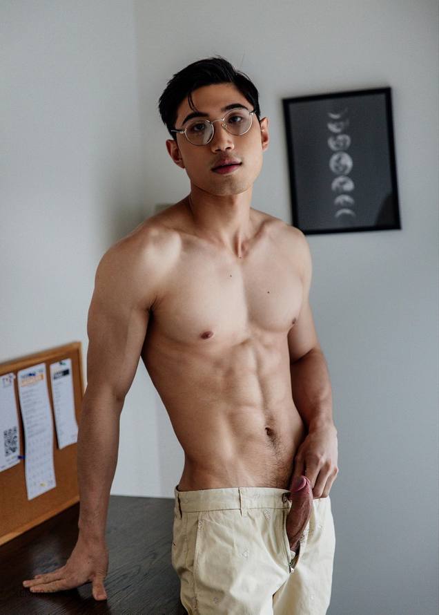 modelxkuy's tweet photo. https://t.co/bpnI2xuQ3t