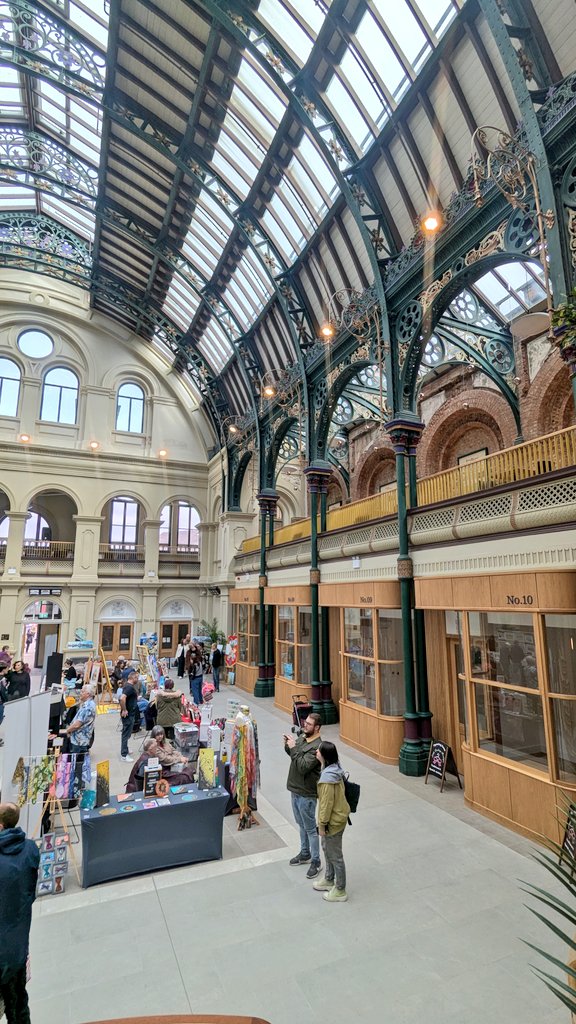 The beautiful Corn exchange in Doncaster yesterday for the Art market 🎨 #Doncaster #DoncasterArts