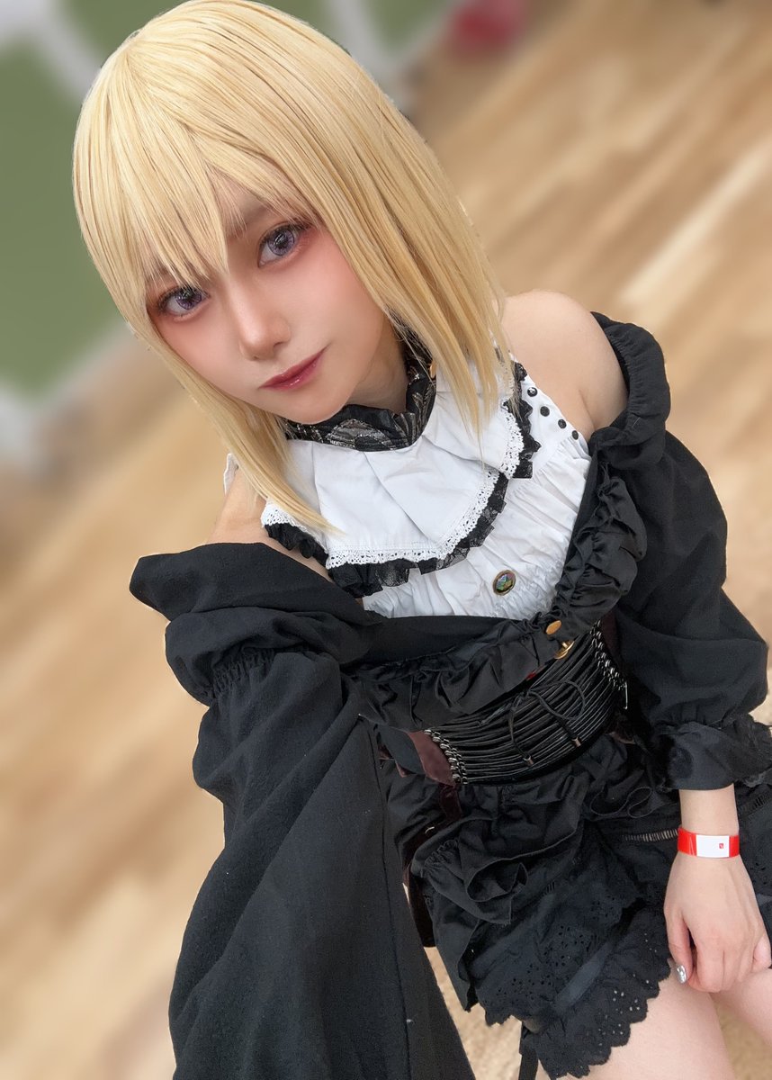 ruuuika's tweet photo. ドロリスのコスプレでいました✨⚙楽しかった💛ありがとうございました🌙
#CSM10 #GLFe https://t.co/Vqj6sG5oya