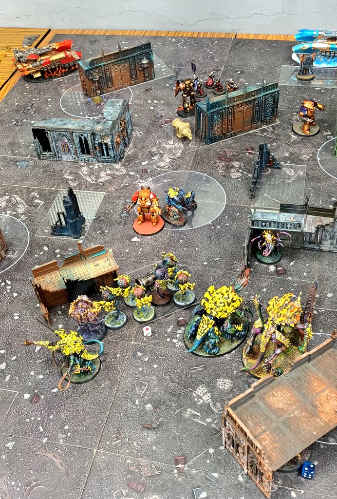 CT_Origin's tweet photo. Clashing armies.

#warhammer40k 
#warhammer40000
#WarhammerCommunity 
#warmongers https://t.co/BPTlYIlkYe