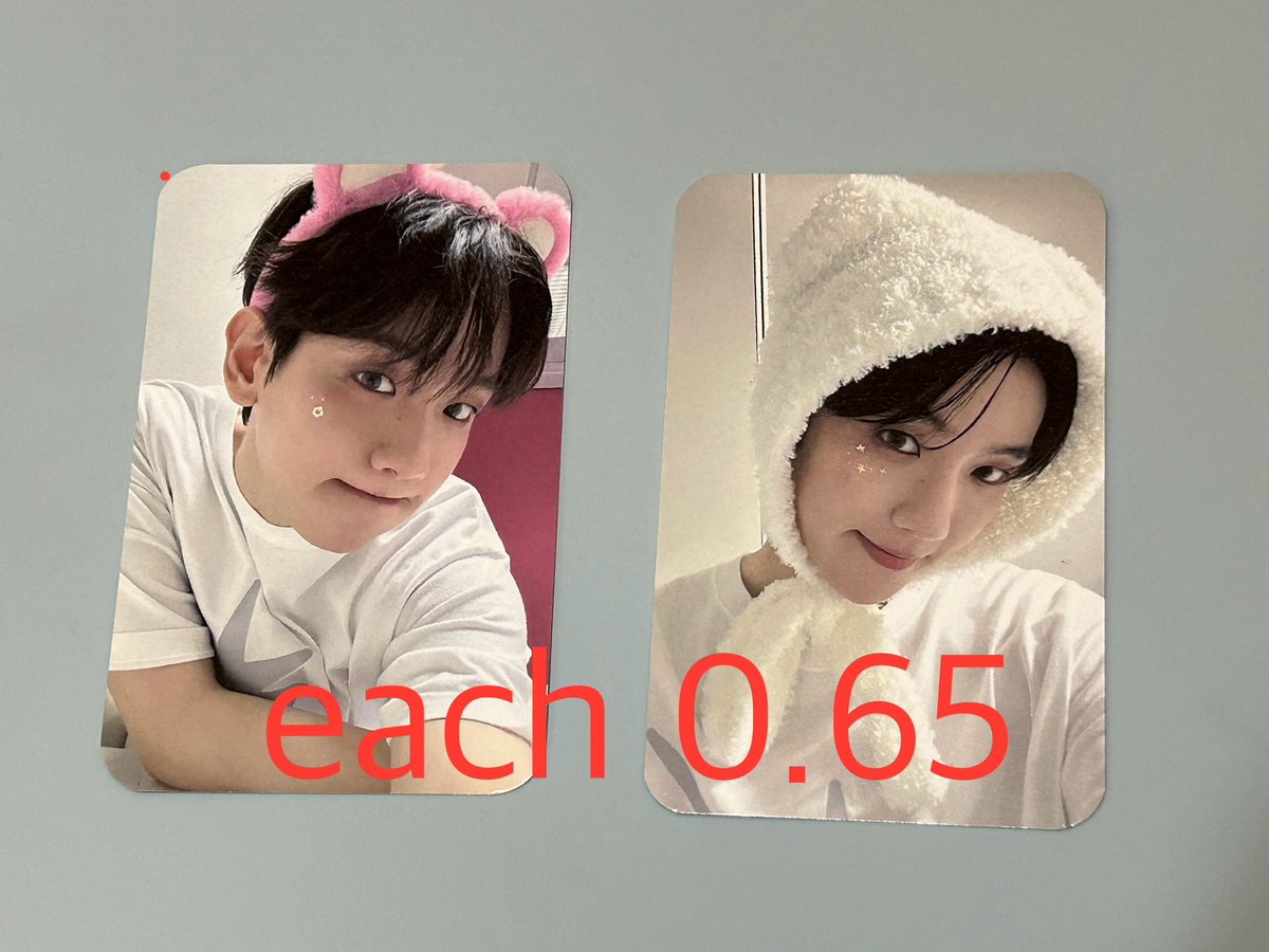 woooooo0506's tweet photo. 백�� 론스달라이트 닷 입장포카 양도 판매
Lonsdaleite dot baekhyun exo poca sell
각각 each 0.65
일괄 1.2
택배비 별도 
준등기0.18 택배0.3
DM https://t.co/baoosyUufS