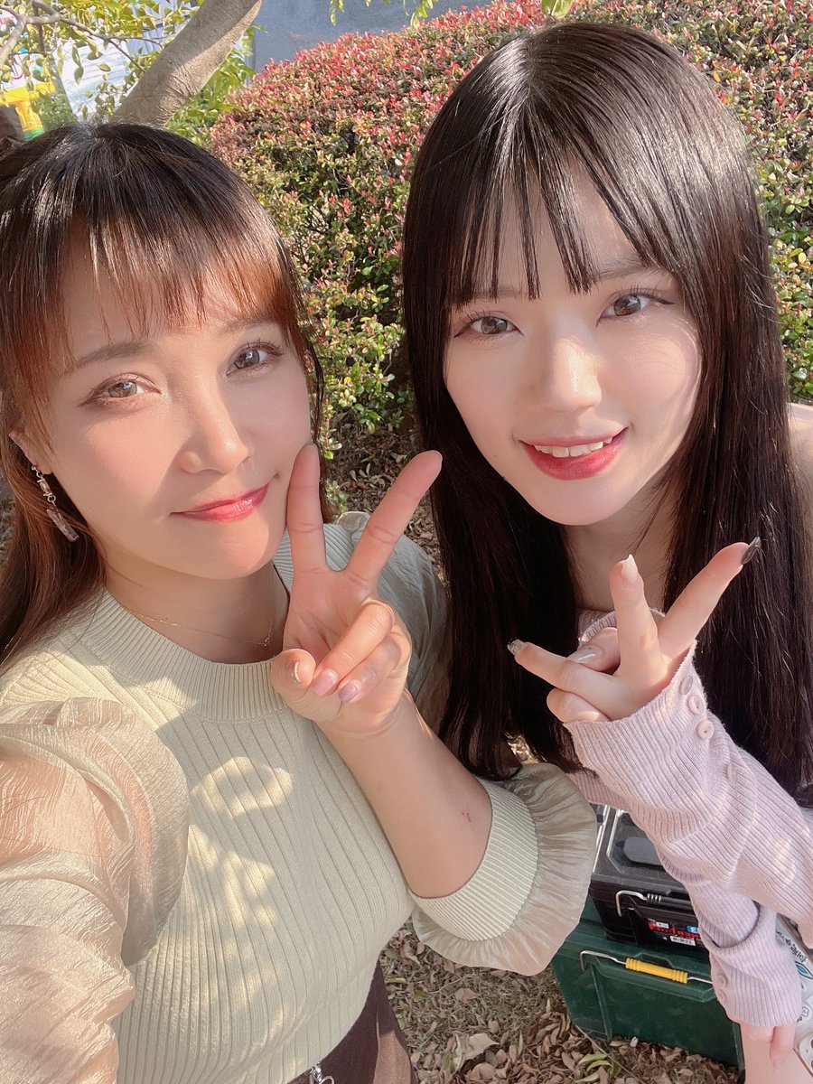 feamyuki's tweet photo. 寝々綾音ちゃんとフレッシュ撮影会一緒でした(*´ω｀*)
お久しぶりの再会で大人になってた✨
ゆきのこと覚えててくれて嬉しい限り✩.*˚ https://t.co/oAMorfsrP2