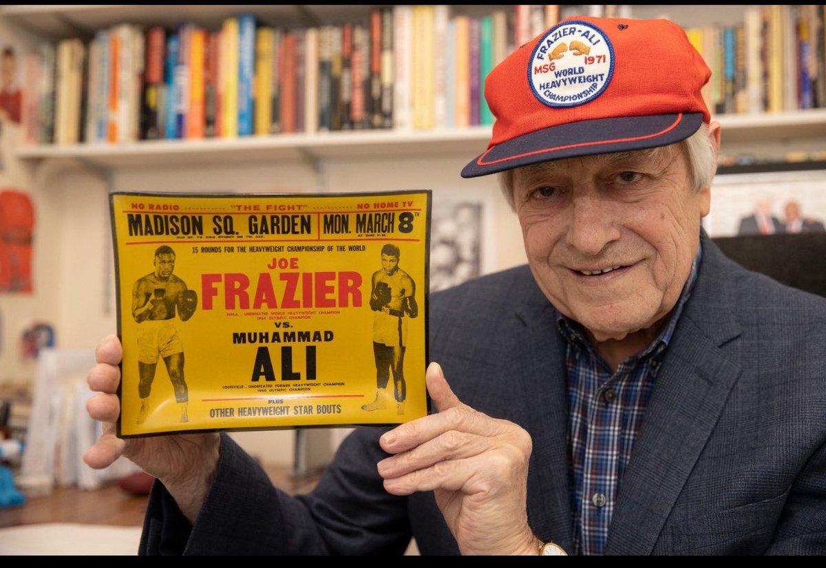 Colin Hart. First met him when I was 17. Used to sit at his desk when he wasn’t in and then move sharpish when he arrived. You knew he was coming before you saw him. He set standards and he maintained them. An epic ambassador for his sport and his industry. 1/2.