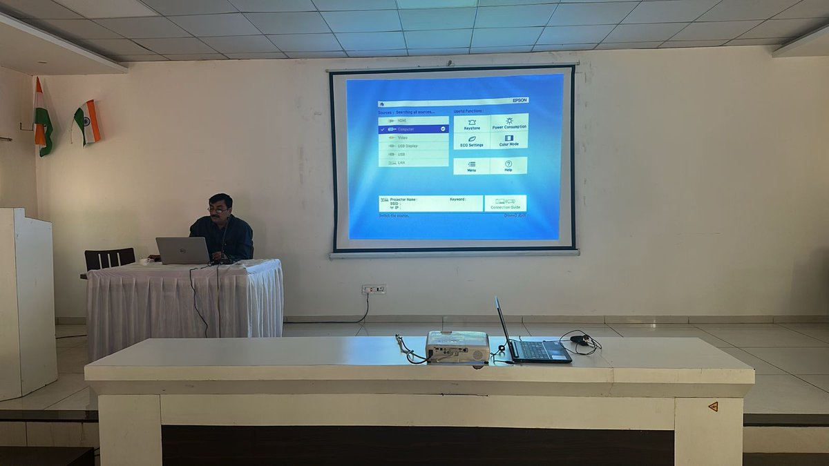 MalegaonPolice's tweet photo. Workshop on CDR, IDPR data analysis
Around 50 policemen, one officer and one constable, from 18 police stations under Malegaon Police Division on 22.03.2025 took training on how to do data analysis of Call Detail Records (CDR) and Internet Protocol Detail Records (IPDR).#CDRData https://t.co/3BmRvSUqJL