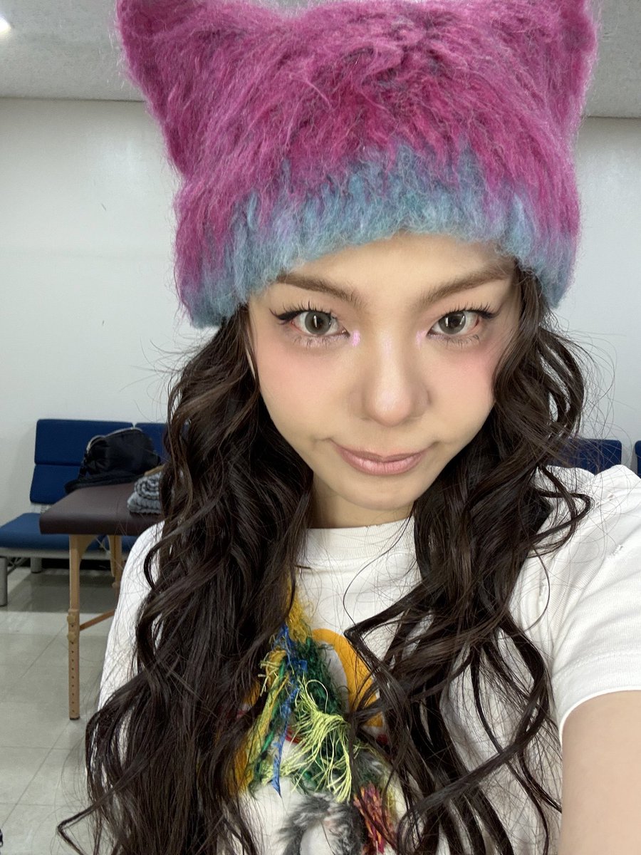 Ailee Universe tweet media