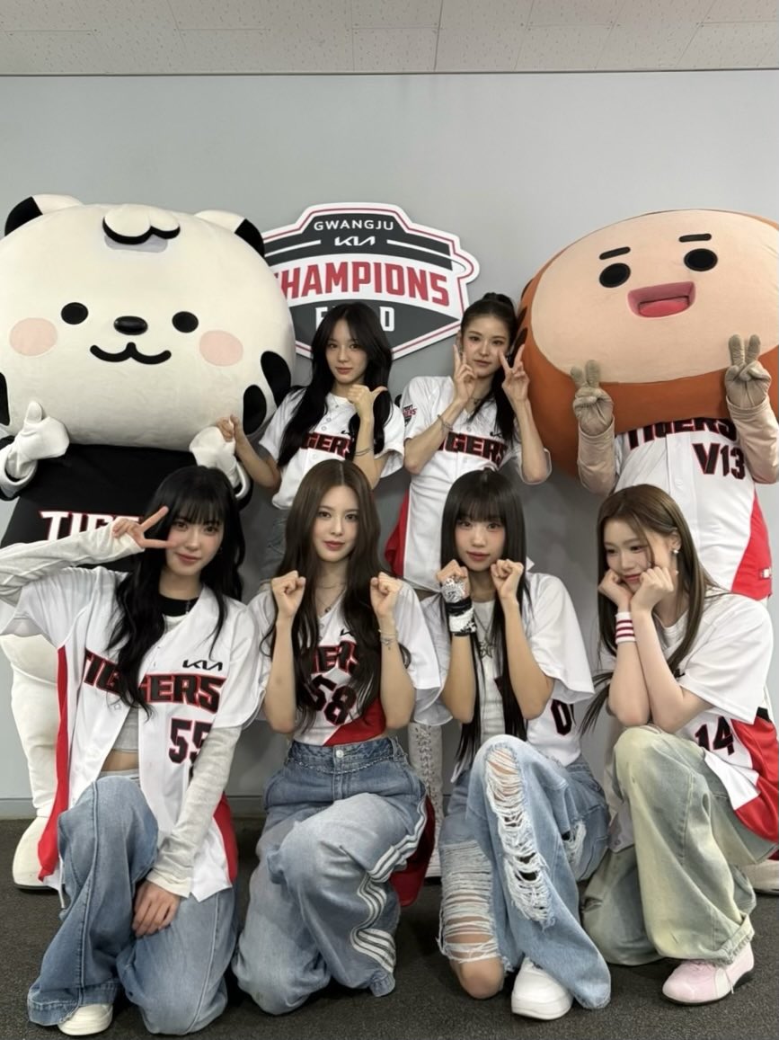 [iznaPIC📷]

2025.03.23 2025 신한SOL뱅크 KBO리그 <KIA 타이거즈 오프닝시리즈 축하무대>

#izna #이즈나