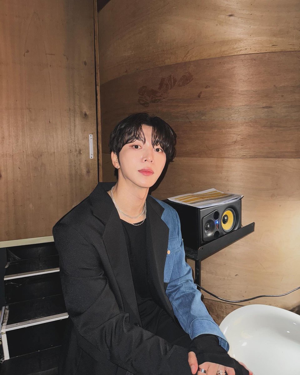 ireahand_'s tweet photo. <On Air Night with HEEALA> in taipei🪽
소중한 기억들 마음에 담고 갑니다!!
고맙고 사랑합니다🤎 https://t.co/e4piJvTTJb