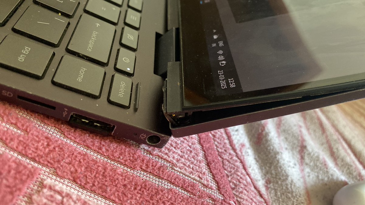 RaoRabin's tweet photo. HP Envy x360: A Recurring Nightmare!

I am extremely disappointed with my experience using the @HP Envy x360. I have already repaired the hinge and screen THREE times, and yet, here I am again facing the same issue! https://t.co/3Q0HHwXcjL