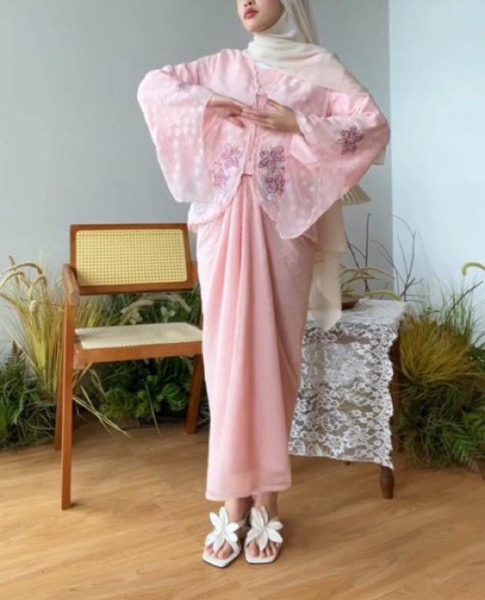 qtpilove's tweet photo. Model 7 🧚🏻‍♀️

Shop here 👇🏻

Kiri : https://t.co/OBt8MqPBY1

Kanan : https://t.co/gaJ4gcKq1s https://t.co/Md95mc7e91