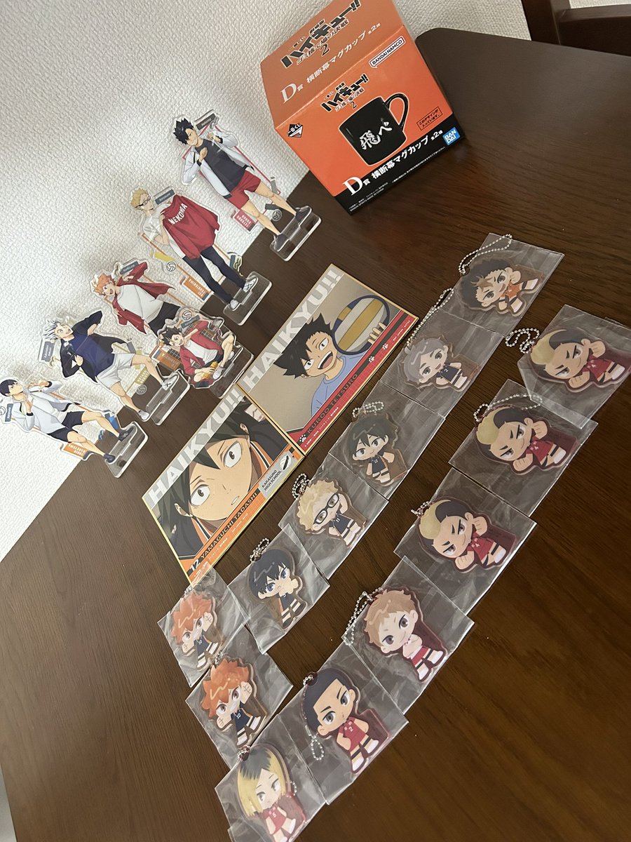 0502Atushi's tweet photo. D賞以外で欲しいのあれば繋げのマグカップと誰か交換してくれ https://t.co/ayEwy8Qjki