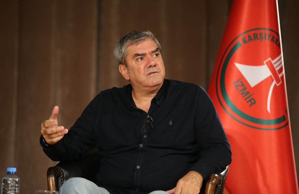 solcugazeteX's tweet photo. Yılmaz Özdil: 

"Bükemedikleri bileğe kelepçe taktılar." https://t.co/osF1e7Qirz
