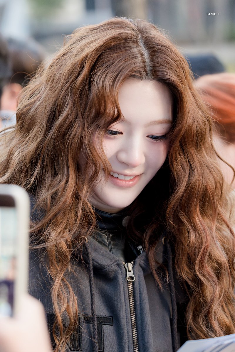 250323 일일팬매 HQ
#세은 #Seeun #윤세은 #princesseun  
#스테이씨 #stayc