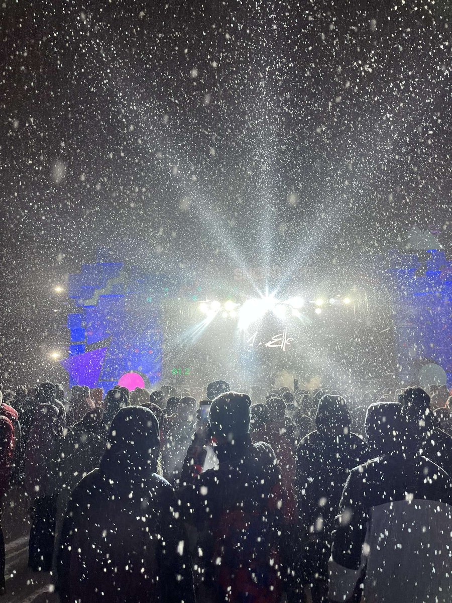 More Mountain tweet media