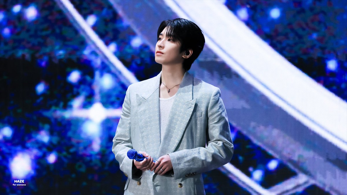 𝐇𝐀𝐙𝐄 tweet media