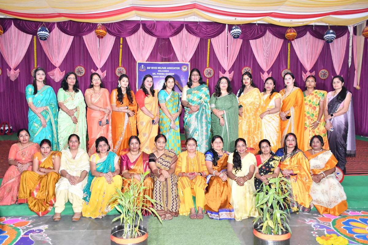 stcbsfnb's tweet image. Dr Prema Gandhi,BWWA Head BSF(EC) visited STC BSF NB, attended various programmes and interacted with BWWA members. She motivated all the BWWA members to look after their families, education of children and wished them good luck.