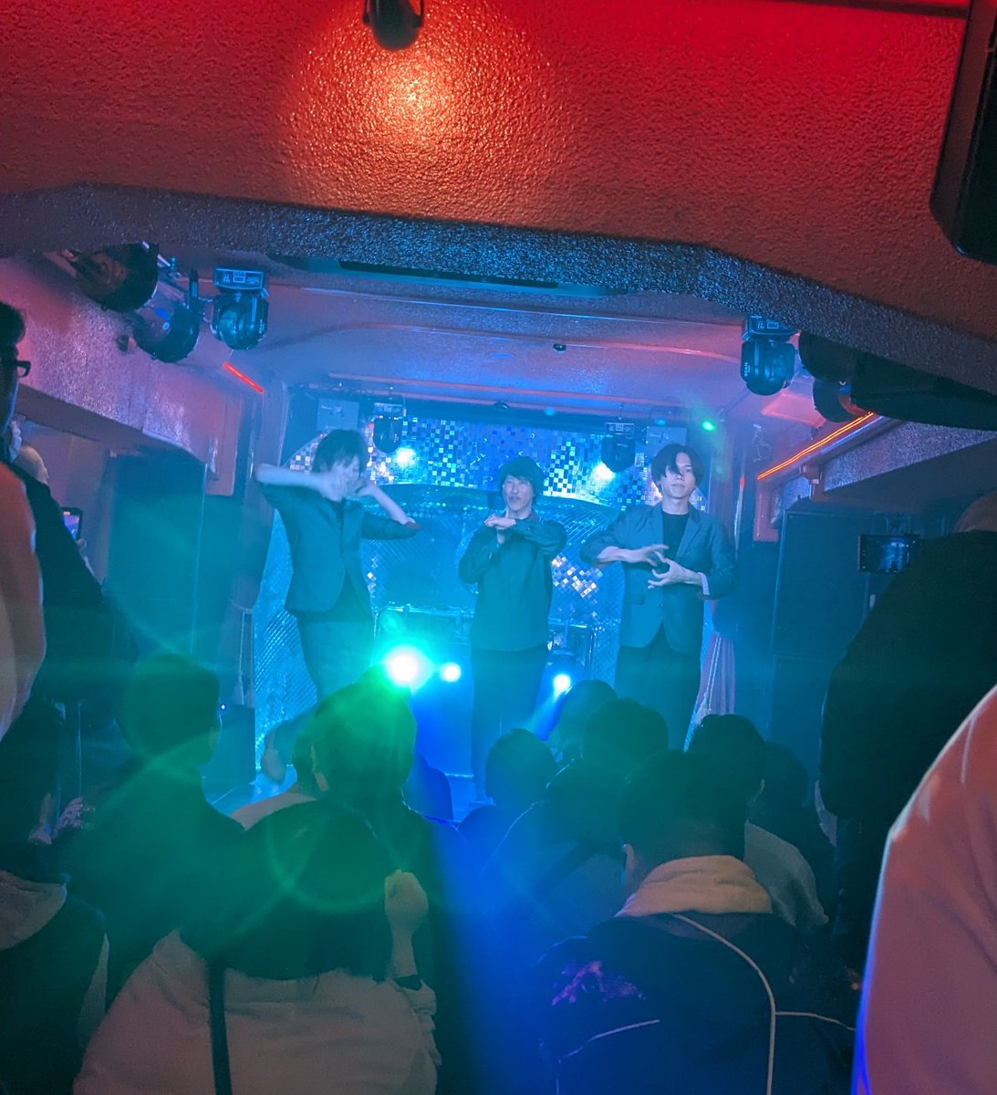 kimibokusekaiEX's tweet photo. お声がけいただきありがとうございました！
実に6年ぶりに3人で踊って嬉しかったです😊
Perfumeクラブイベントってこんなんだった！って思い出しながらみんなで楽しめたイベントで、関われて光栄です
ありがとうございました！

Perfukky https://t.co/t5GGI0VpJ0