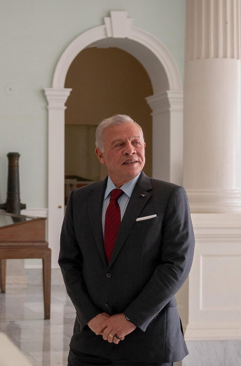 عـاهـدنا الله على حبـك وعلى أن نمضـي في دربـك 
دمت سيدي  , نبضا لقلب هذا الوطن ... ❤
يسعد مساكم❤️