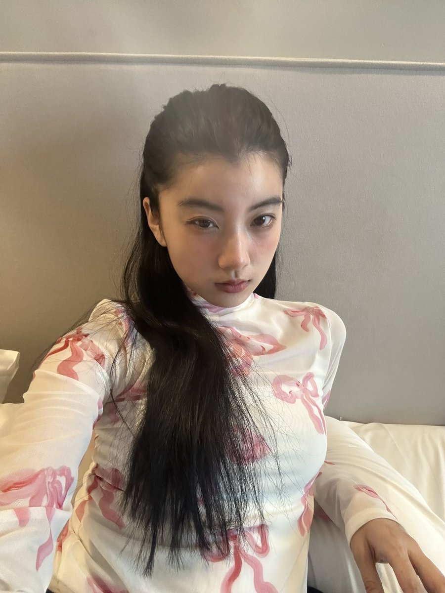 青木瞳 (@__htm13__) on Twitter photo 