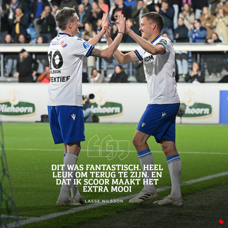 scHeerenveen's tweet photo. Een avond vol clubliefde! 💙🤍

🗣 'Het is heel mooi hoe de mensen en de spelers genieten'
