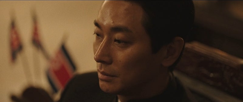 .oO(무슨 사내 아새끼들만 이리 많네?)