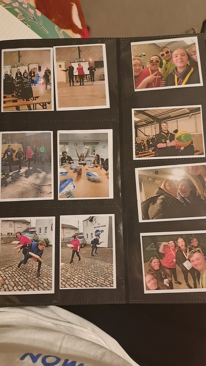 Amyleeogilvie's tweet photo. What a great final meeting with the young advisors of #Reach25 #climatechangeconnect had some great travels, meetings, games and the event overall with you guys, we finished off our last meeting with some very active energisers and finalising our booklets! #fyp #x #youthwork https://t.co/gaZzq44WNf