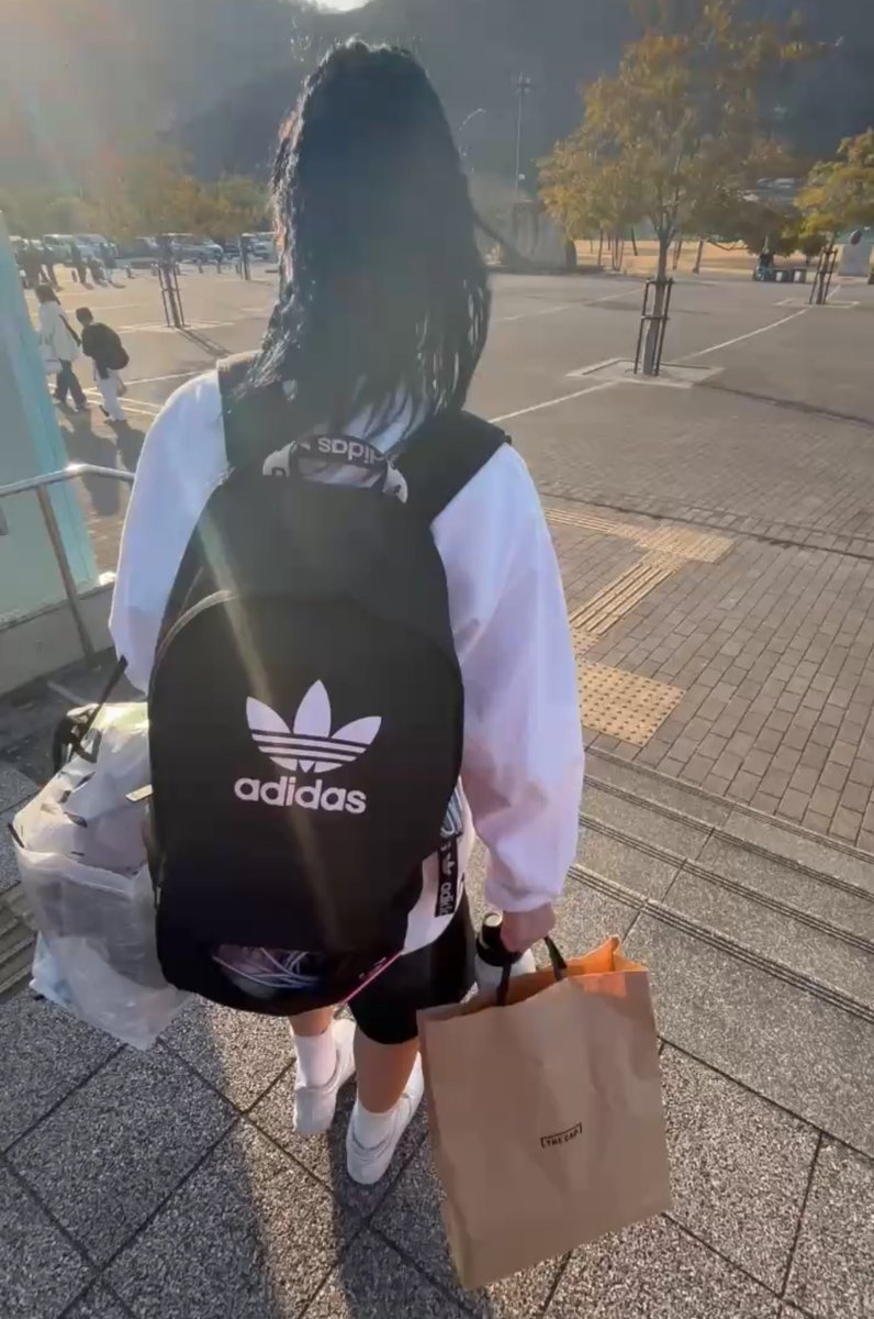 今日は発表会のリハに行ってきたよ💗
発表会まであと1週間🌟
自分達でナンバー出したいと言って
約2ヶ月🗓！！ほんとにしんどかった🥹
観に来てくれた方に最高の時間を過ごしてもらえるようにあと少し頑張るよ😉💗
 #nanami
 #ダンサー
 #jsもうすぐjc