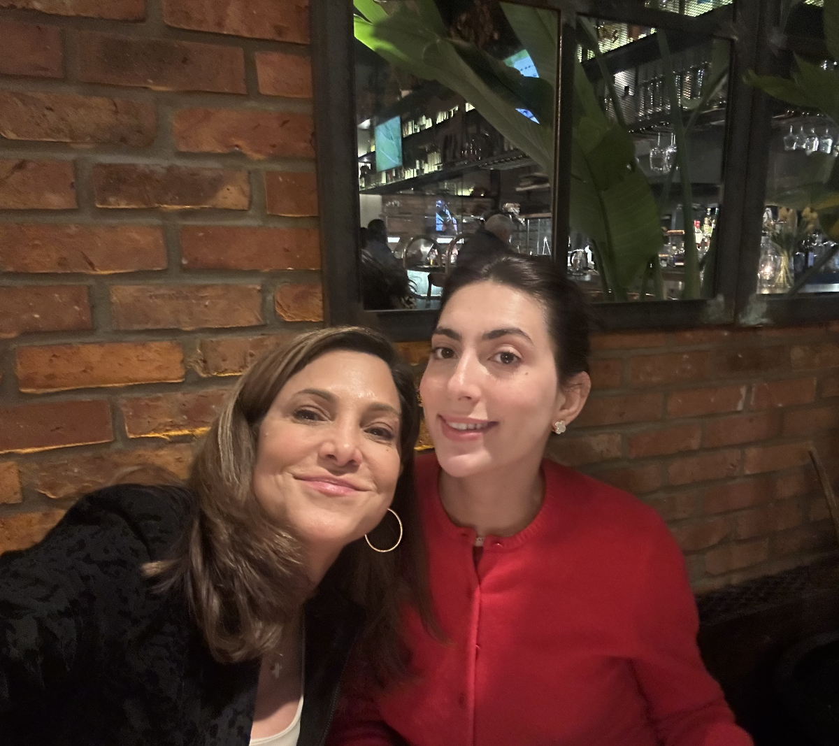 Ayer fue un día especial con mi Martina: recargando energías porque no hay nada más valioso que el tiempo compartido en familia. 💙 #familiaprimero