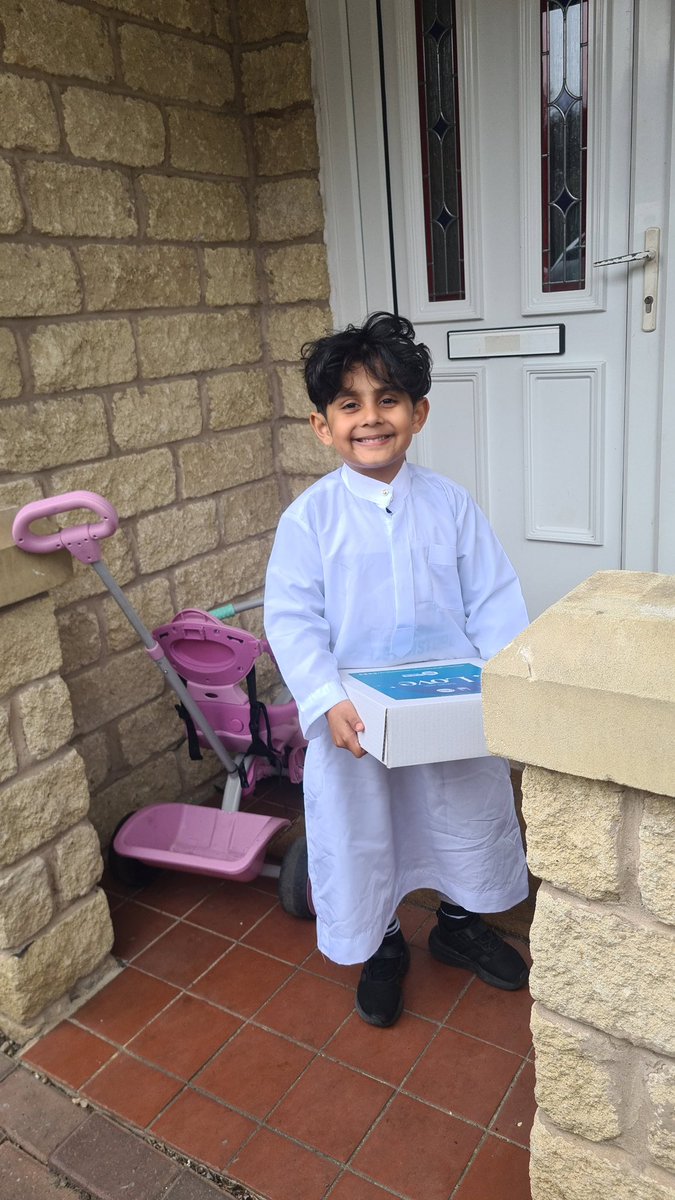 Happy Delivery Day 😊💙
#cakes4syria #thecakecampaign