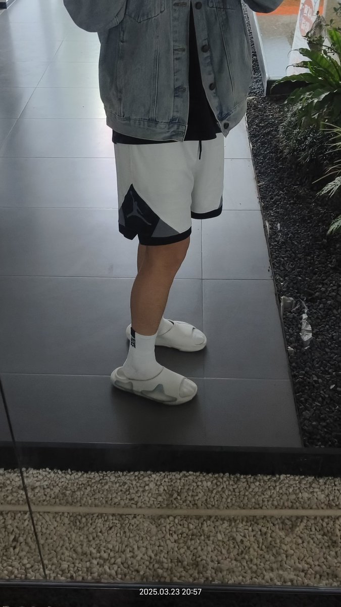 叉叉🔒（铁锁太磨皮了）
2/102