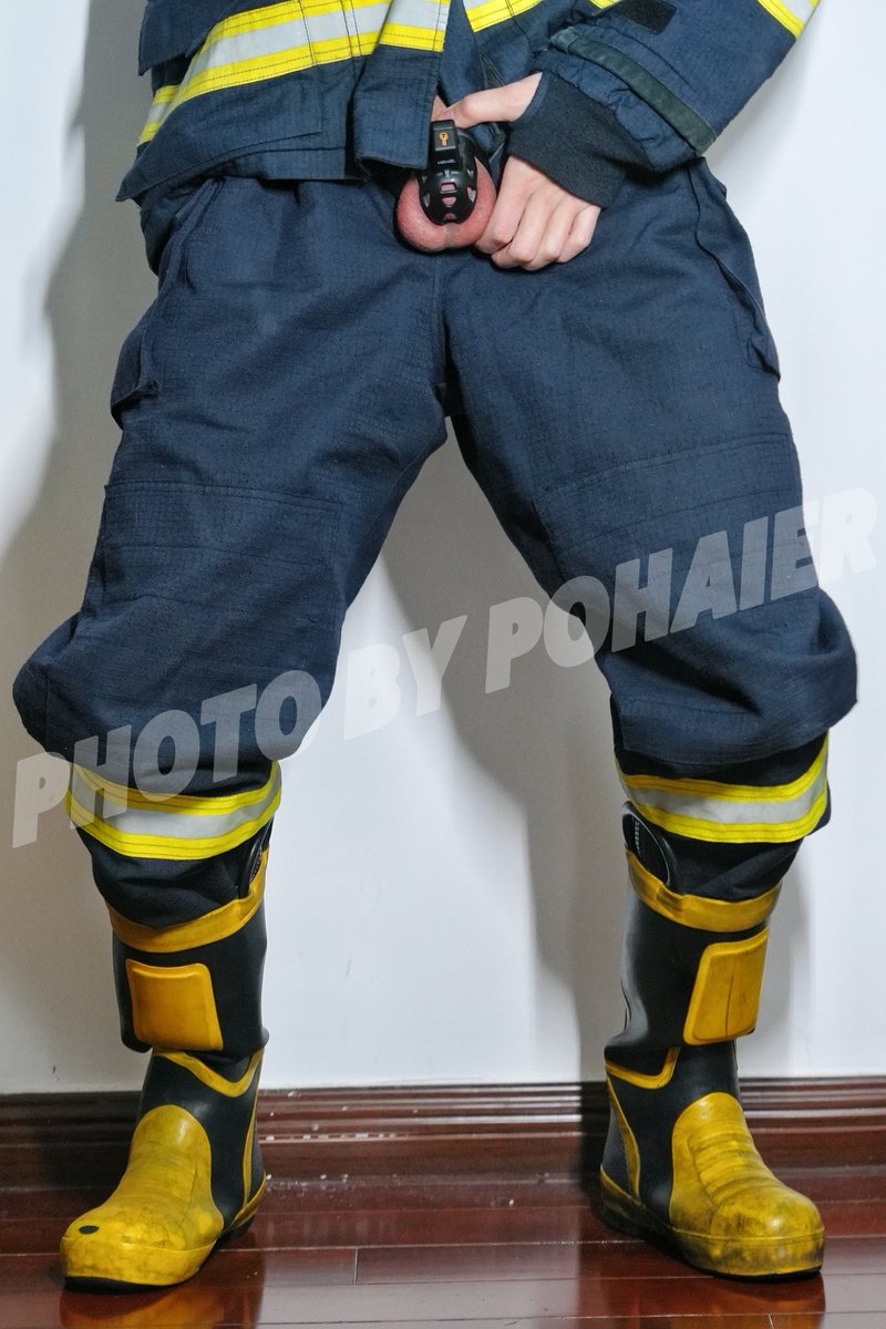 被「困」的消防员