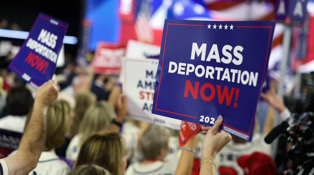 MarioNawfal's tweet image. 🚨🇺🇸ACTIVIST JUDGES SILENT AS MILLIONS ENTERED THE U.S. ILLEGALLY—BUT GO CRAZY WHEN TRUMP TRIES TO REMOVE THEM

The federal judiciary turned a blind eye as millions of illegals flooded the country—citing “executive discretion” and refusing to intervene.

But the moment Trump acts…