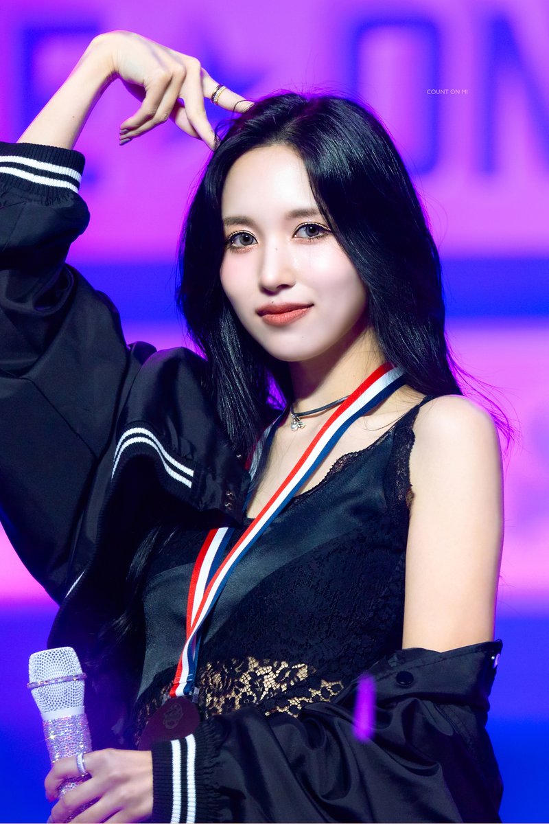 CountOnMi_324's tweet image. 250324 #미나로_시작하는_원스의봄 #SpringComesWithMina
🐧🐈⬛
미나야 생일 많이 축하행🎂🥳
오늘 행복하게 웃는 하루 보내☺️사랑해🥰🫶🏻
#TWICE #트와이스 #トゥワイス
#MINA #미나 #ミナ 🐧