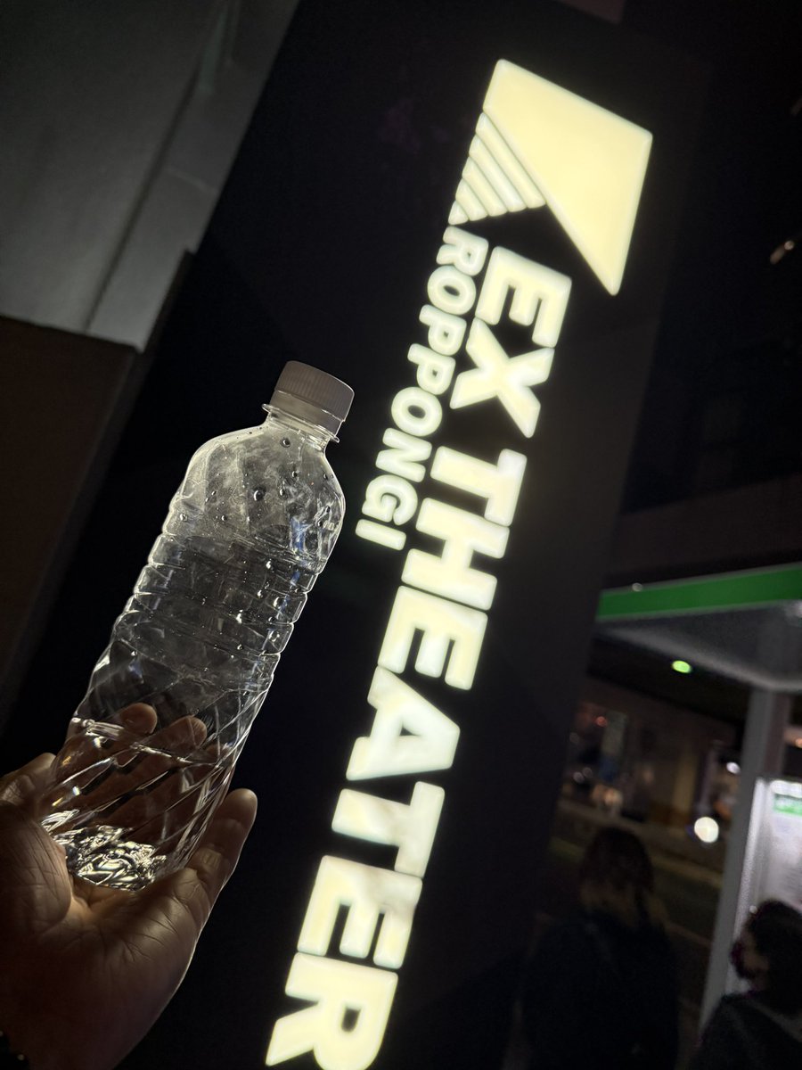 tak_ike's tweet photo. SUGIZO GIG 2025 「REMEMBER, WHERE IS YOUR SUPER LOVE?」@ EX THEATER ROPPONGI https://t.co/SL6nI6QTNt