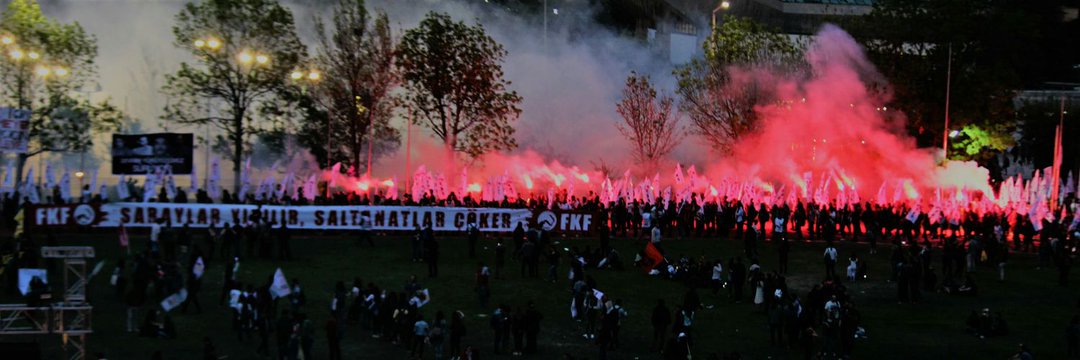 Seçme seçilme hakkı için mücadele ettiğimizden dolayı AKP'nin talebiyle <a href="/fikirkulupleri/">FKF</a> ana hesabımıza Türkiye'den erişim engellendi.

Herkesi yeni hesabımızı takip etmeye ve yaygınlaştırmaya davet ediyoruz.

Memleket İçin Ayaktayız!