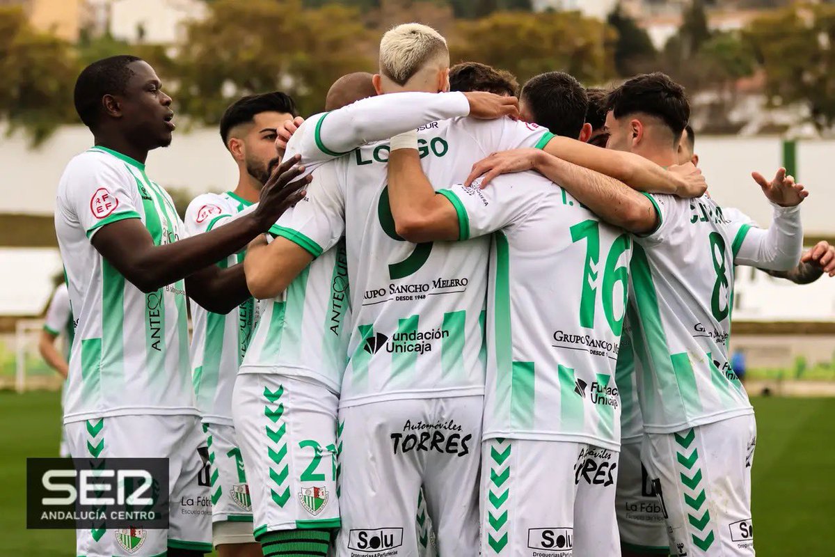 Frente a las adversidades este equipo nunca se rinde y siempre responde. Orgulloso de todos los que representan  este club! 9 finales vamos a por ello!!
💪🏻💚⚔️ <a href="/AntequeraCF/">Antequera C. F.</a> 

#sisepuede