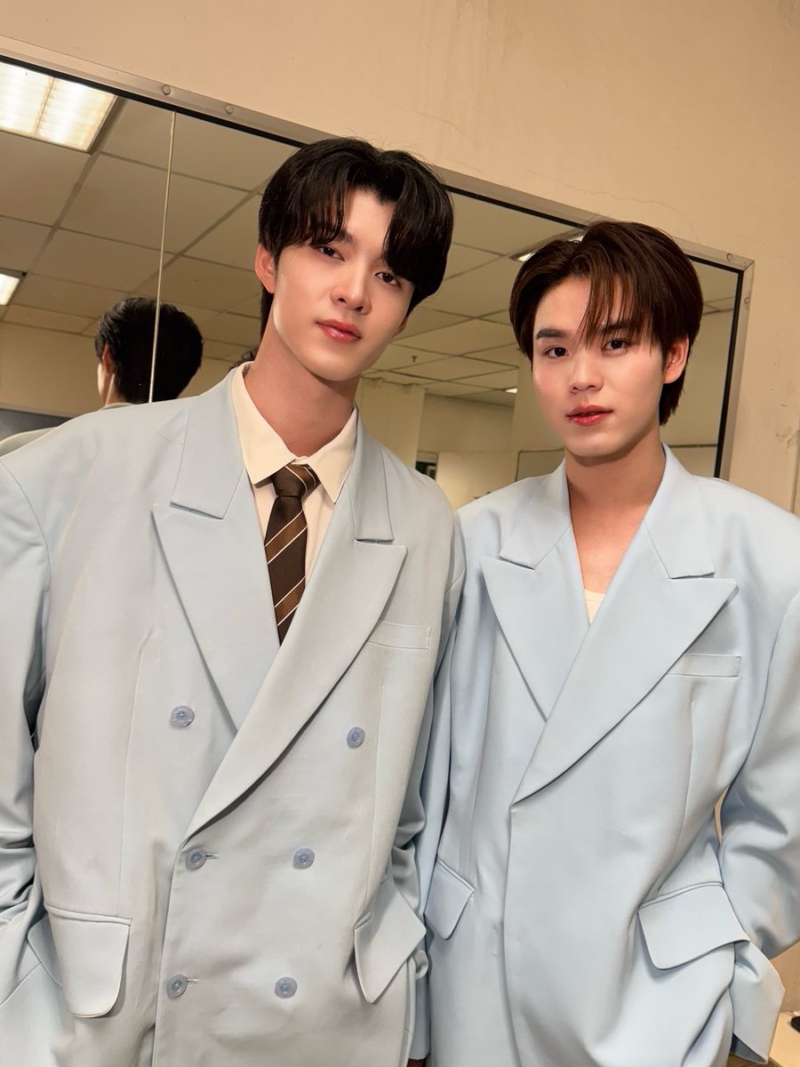 ลุคไหนก้อหล่อ
#DestinyclinicMeenPing 
#meennicha8 #PingKrittanun