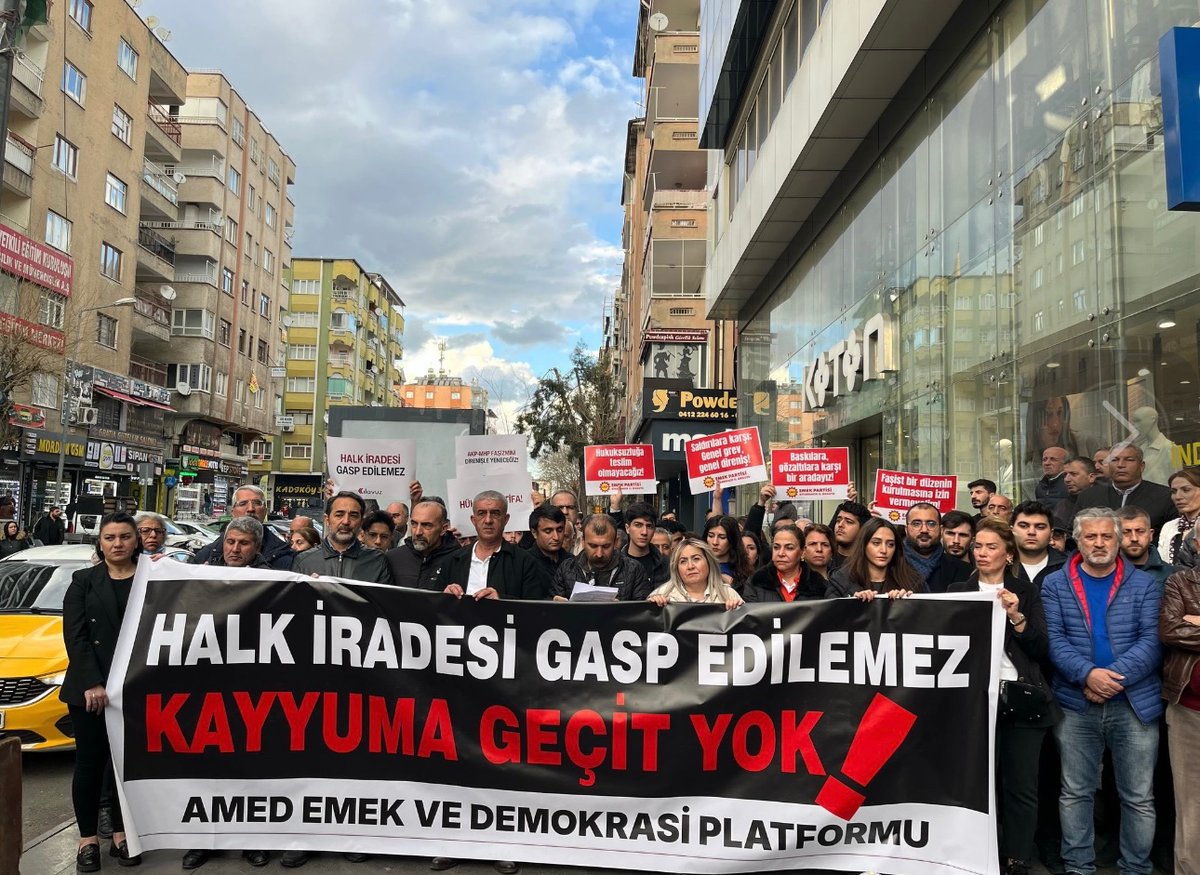 Bileşeni olduğumuz Amed Emek ve Demokrasi Platformu olarak İBB Başkanı Sayın Ekrem İmamoğlu ve çalışma arkadaşlarının hukuksuz bir şekilde tutuklanmasına karşılık basın açıklaması gerçekleştirildi .
