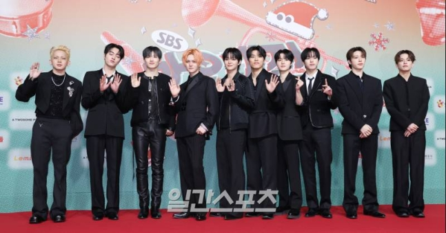 tang__kira's tweet photo. TREASURE memperpanjang kontrak mereka dengan YG Entertainment
https://t.co/wQAFe008UQ https://t.co/3GaFlwD8H8